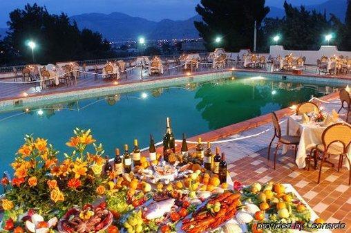 Hotel Azzolini Villagrazia Di Carini Instalações foto